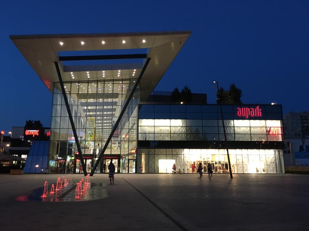 Ferienwohnung The Heart Of Košice Exterior foto